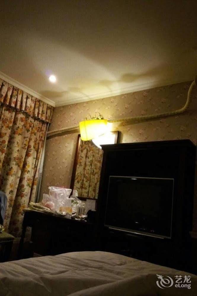 Oak Hotel - Chongqing Yingxiang Branch Чунцин Екстериор снимка